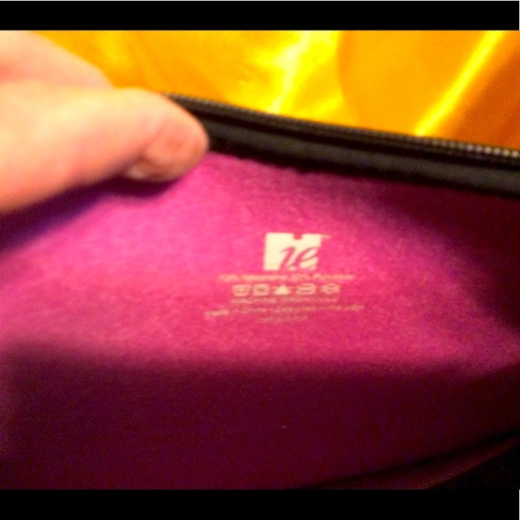 16” neoprene laptop sleeve, zipper closure, NWT - Picture 3 of 3